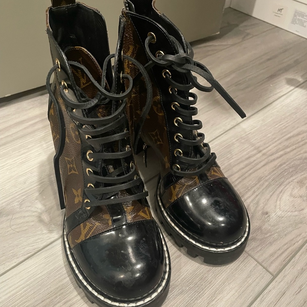 Authentic LV booties - Picture 5 of 6
